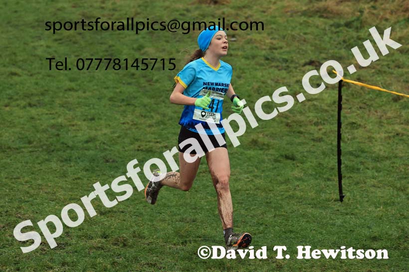 Girls under-13s 2023 North Eastern Cross Country Champs., Temple Park, South Shields. Photo: David T. Hewitson/Sports for All Pics